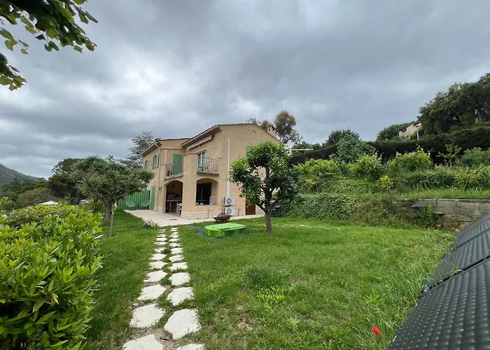 Holiday Home \